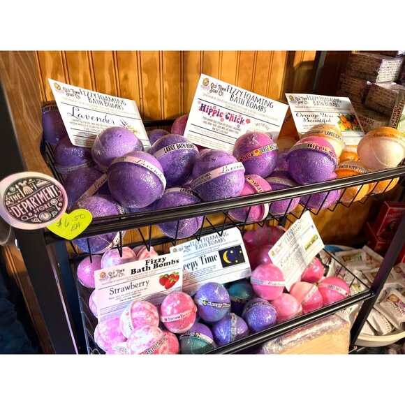 Old Town Soap Co. Fizzy Foaming Bath Bombs Assorted Scents Lavender Orange More! - Picture 9 of 14
